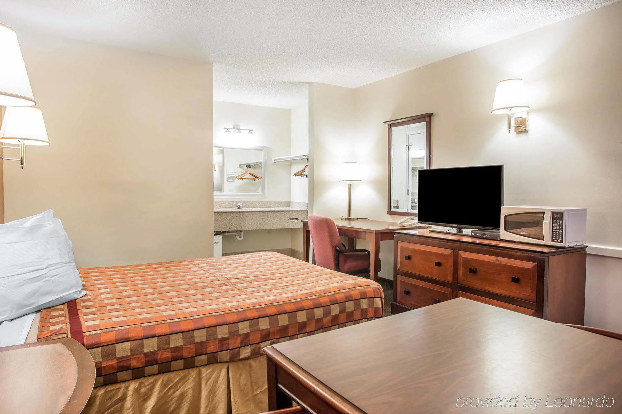 Travelodge By Wyndham Santee Exterior foto